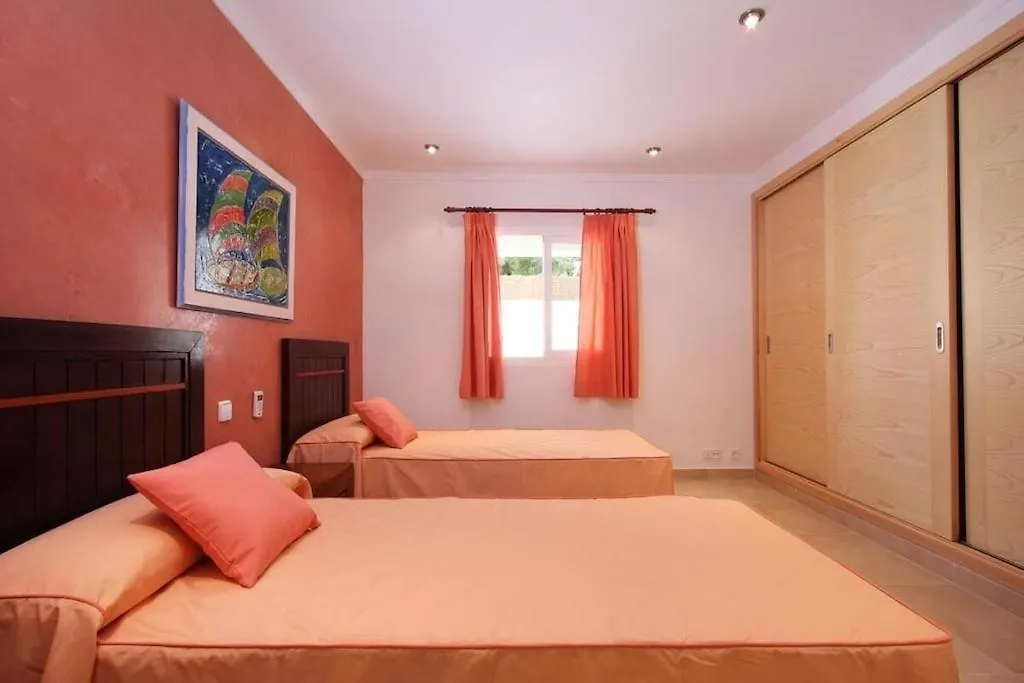 Modern Villa 300M From Crystal Clear Coves By Renthousing Cala de Sant Vicenc