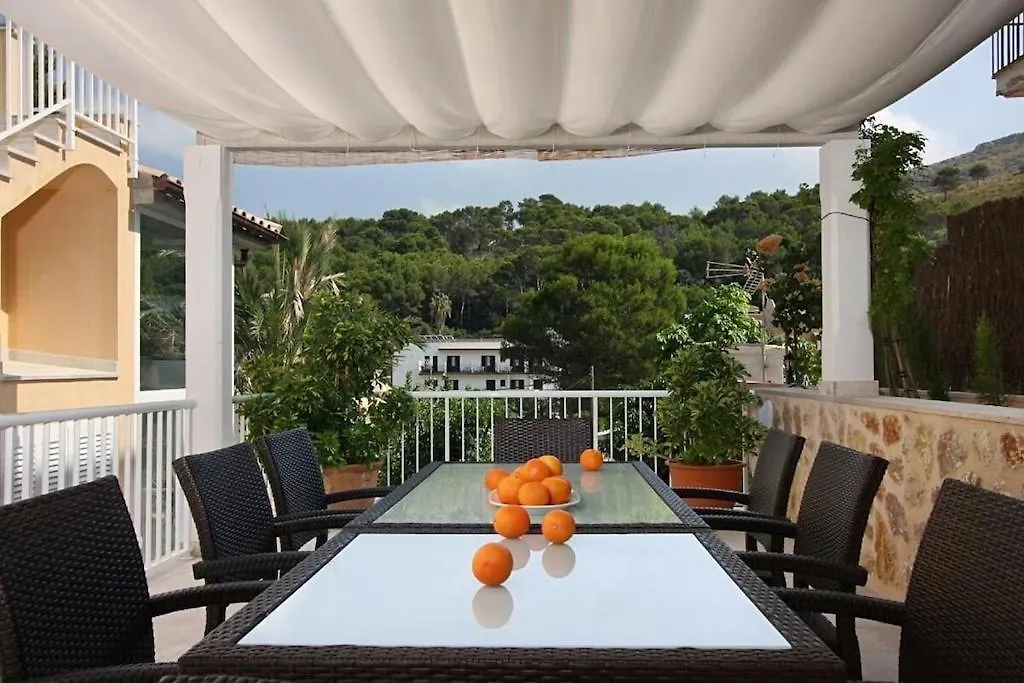 Modern Villa 300M From Crystal Clear Coves By Renthousing Cala de Sant Vicenc