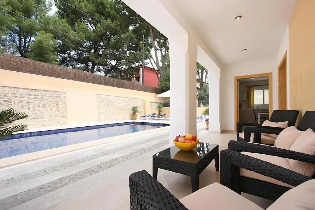 Modern Villa 300M From Crystal Clear Coves By Renthousing Cala de Sant Vicenc
