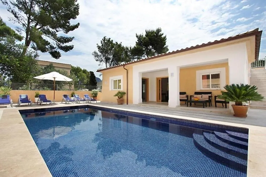 Modern Villa 300M From Crystal Clear Coves By Renthousing Cala de Sant Vicenc